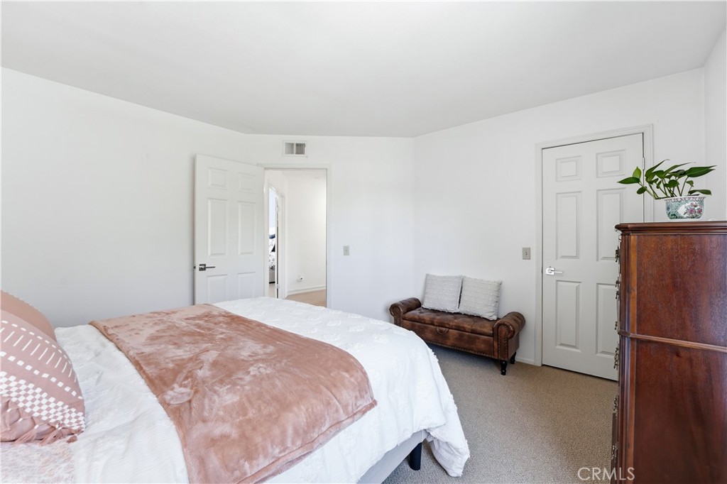13 Firestone 5, Irvine CA 92614 - photo 37