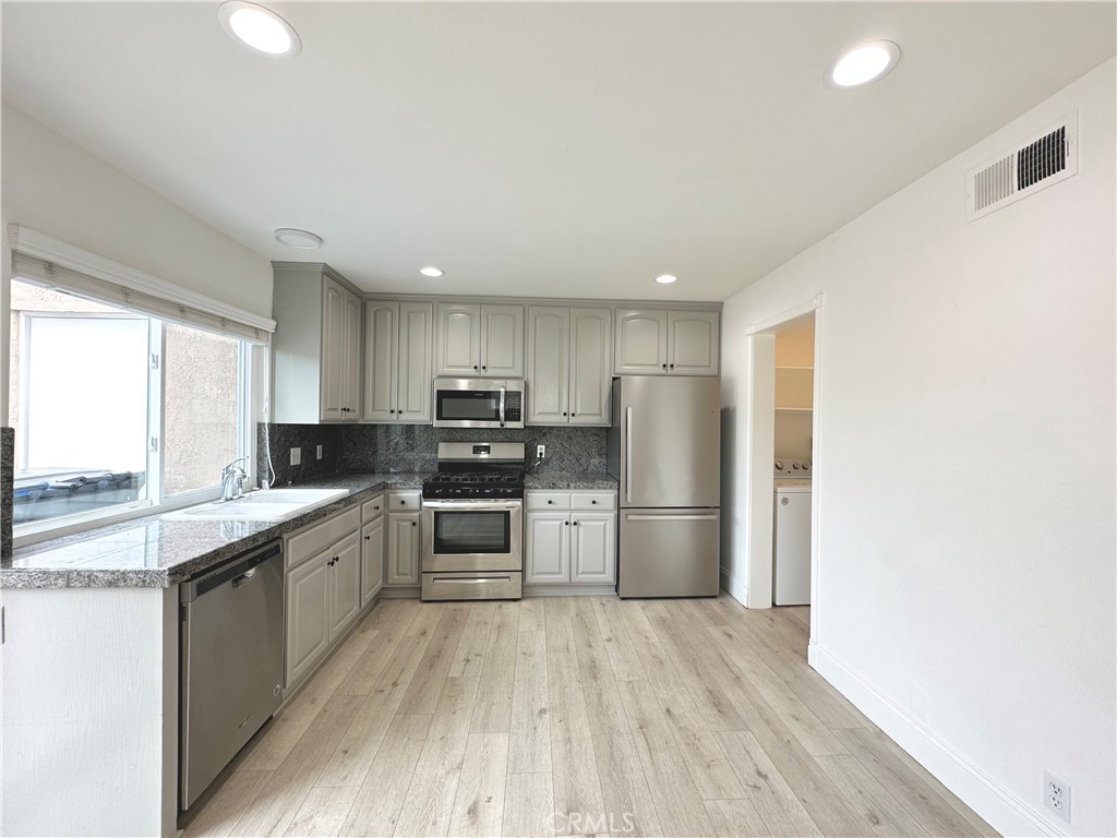 13 Greenleaf#5, Irvine CA 92604 - photo 12