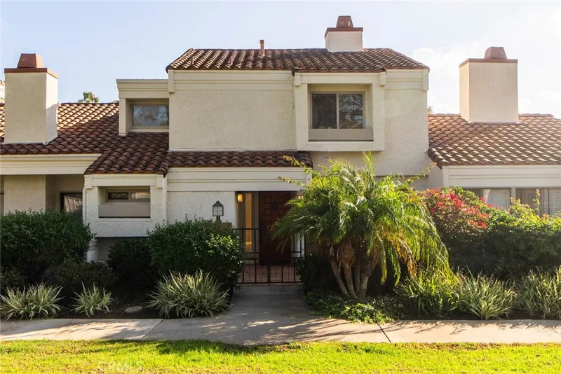 13 Morena 26, Irvine, CA 92612