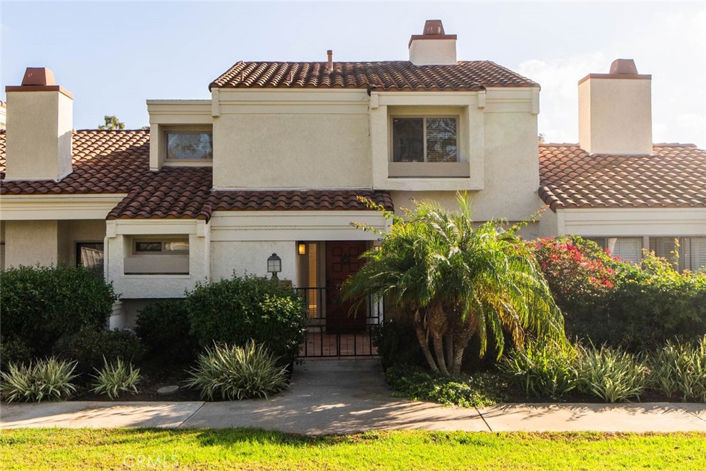 13 Morena 26, Irvine CA 92612 - photo 1