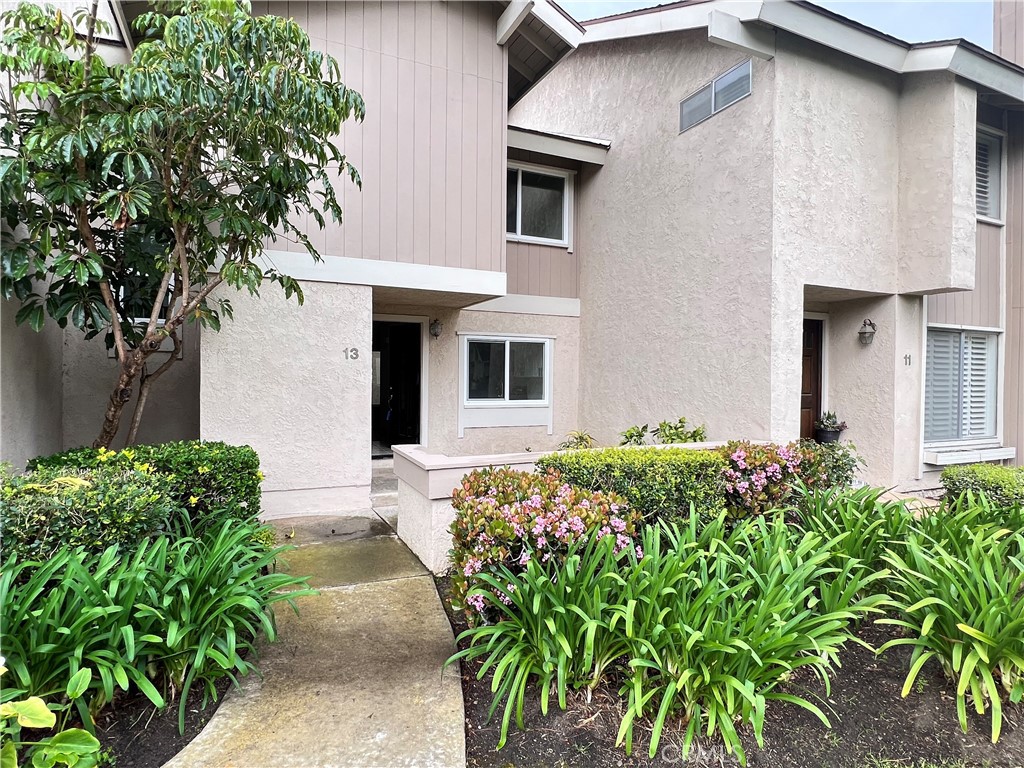 Front Entry - 13 Snapdragon, Irvine CA 92604 - photo 1
