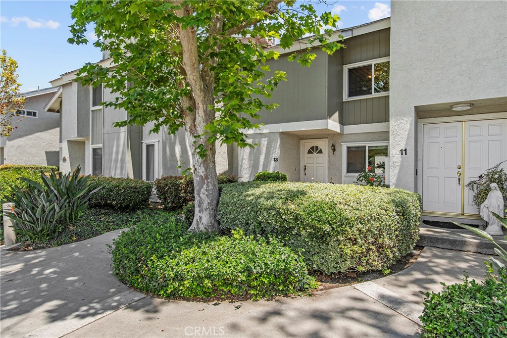 13 Sunflower Irvine CA - 13 Sunflower, Irvine CA 92604 - photo 3