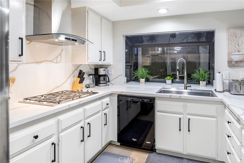 13 W Glorieta, Irvine CA 92620 - photo 20
