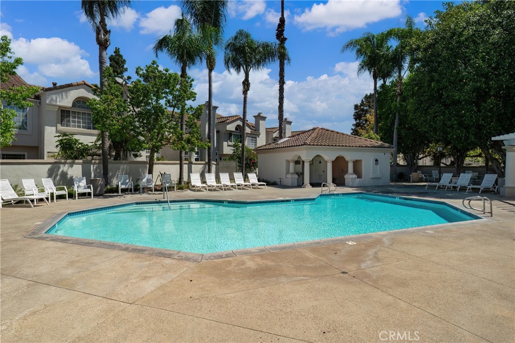 Community Pool - 130 Almador, Irvine CA 92614 - photo 23