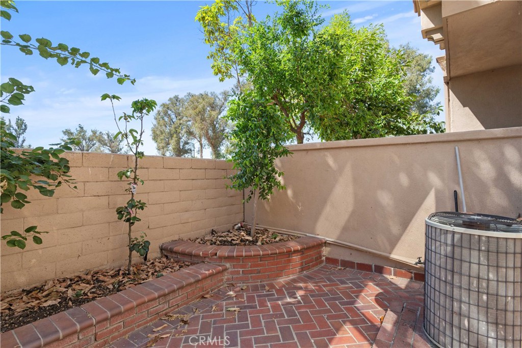 130 Cartier Aisle, Irvine CA 92620 - photo 30