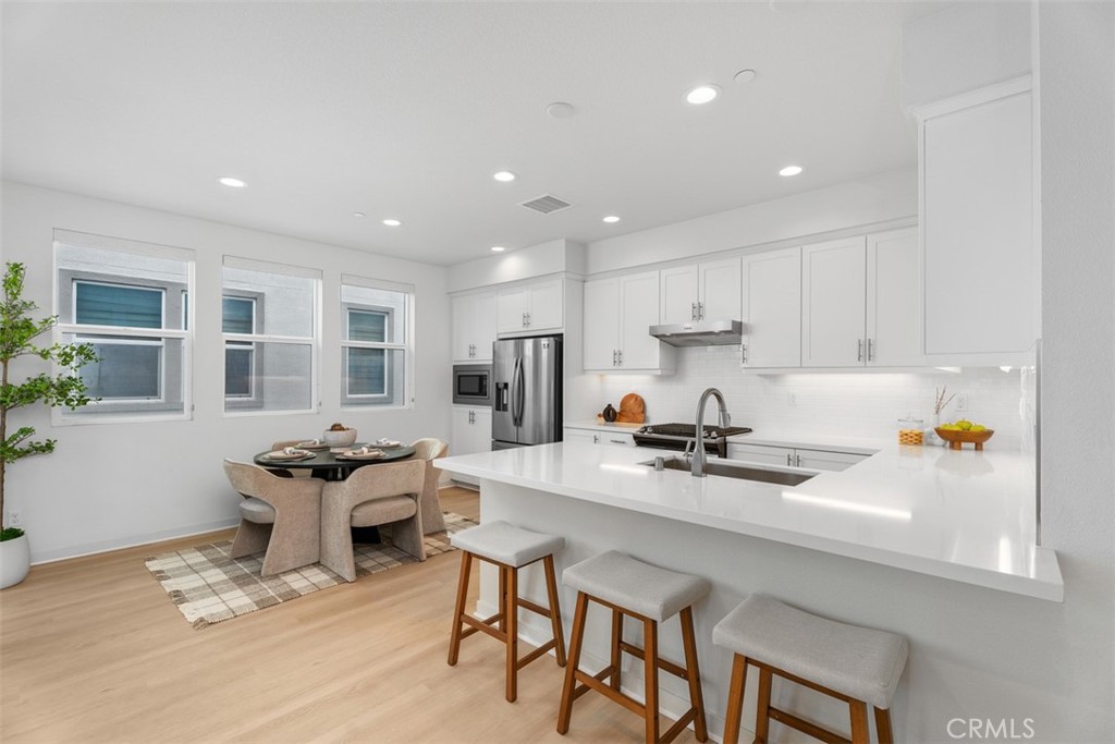 130 Tenor, Irvine CA 92618 - photo 8