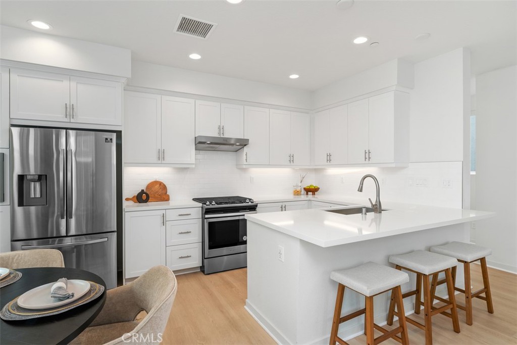 130 Tenor, Irvine CA 92618 - photo 10