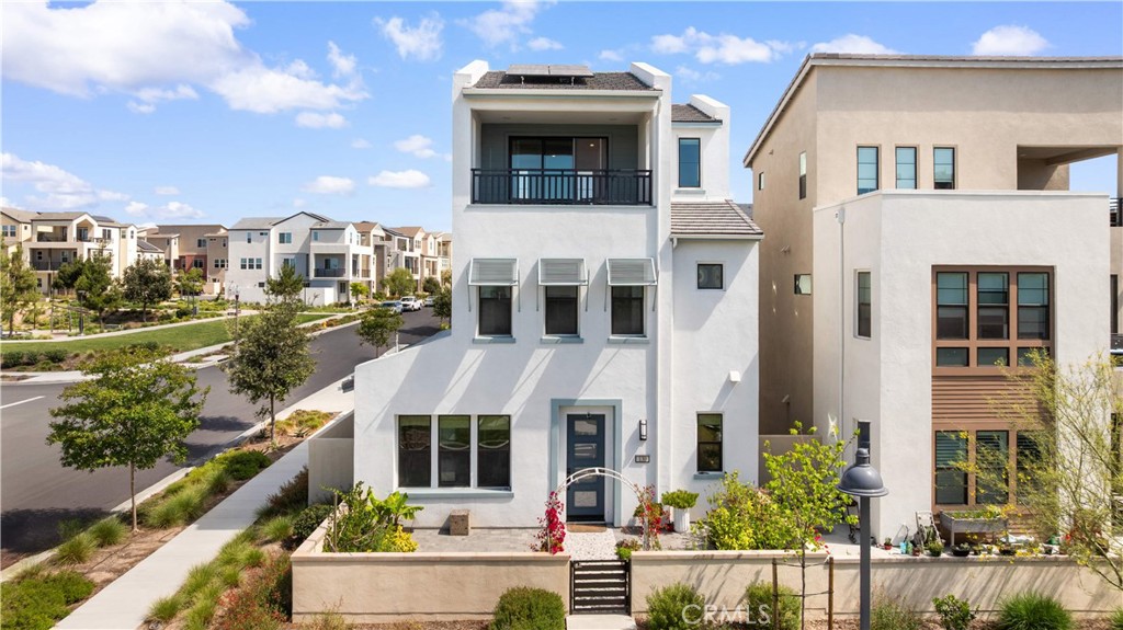 130 Yugen, Irvine CA 92618 - photo 1