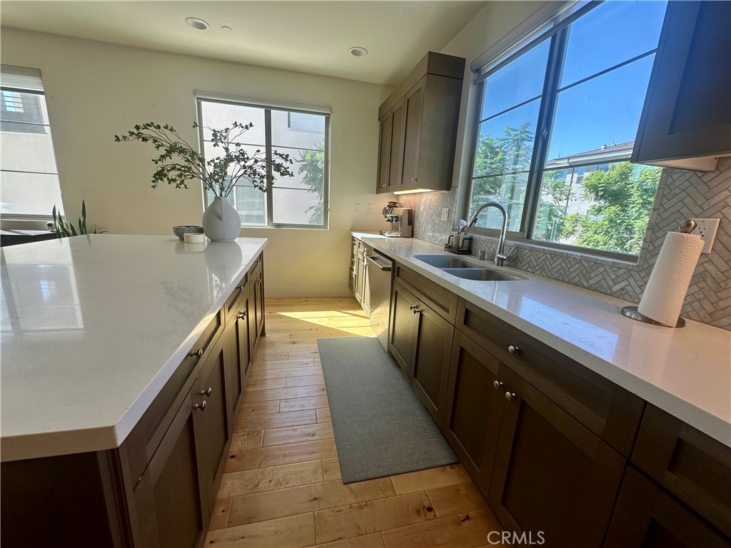 131 Episode, Irvine CA 92618 - photo 12