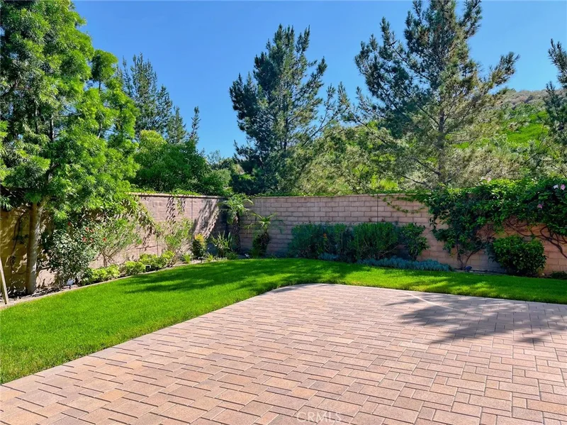 132 Mustang, Irvine