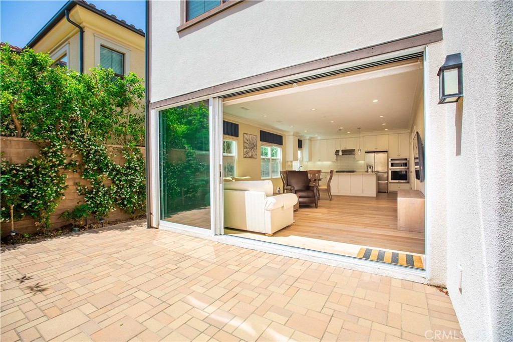 132 Stallion, Irvine CA 92602 - photo 3