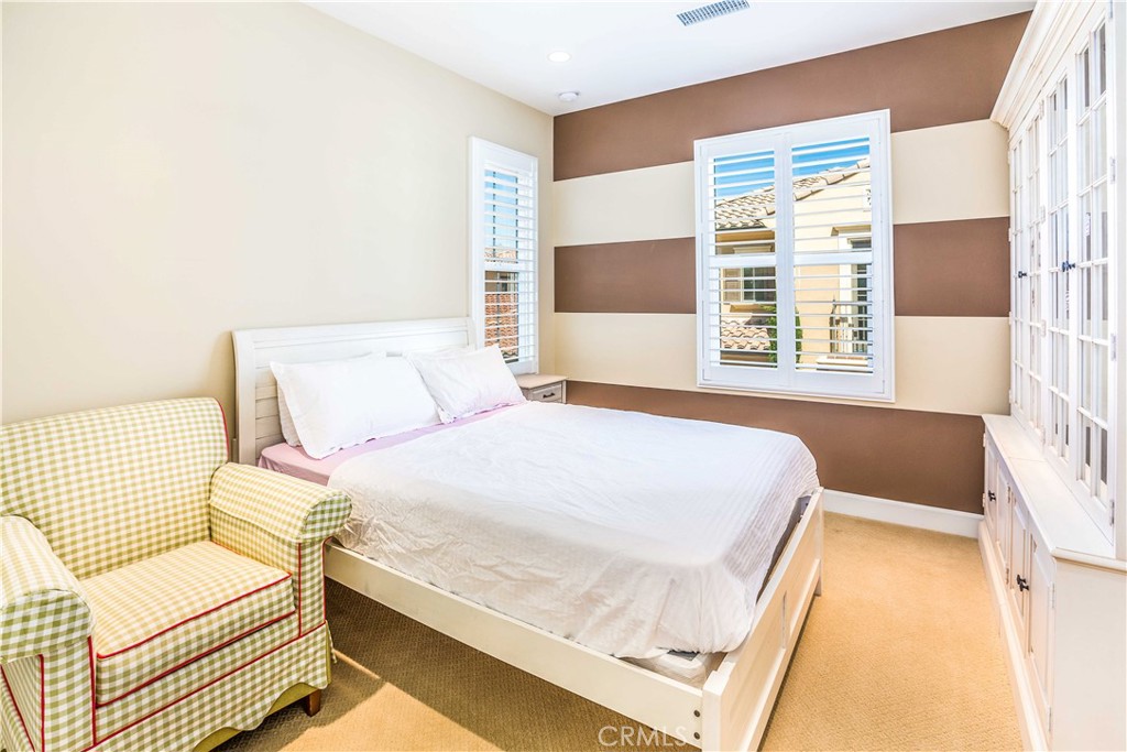 132 Stallion, Irvine CA 92602 - photo 18