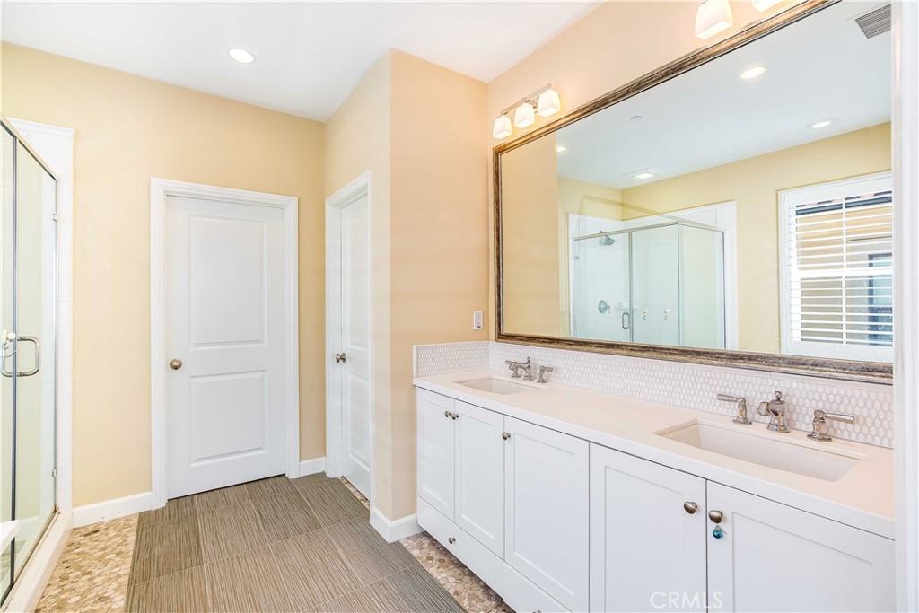 132 Stallion, Irvine CA 92602 - photo 19