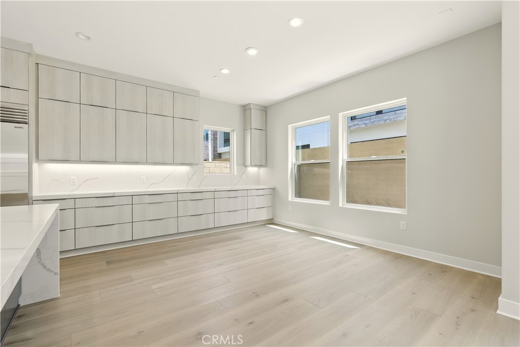 Kitchen 4 - 133 Apron, Irvine CA 92618 - photo 8