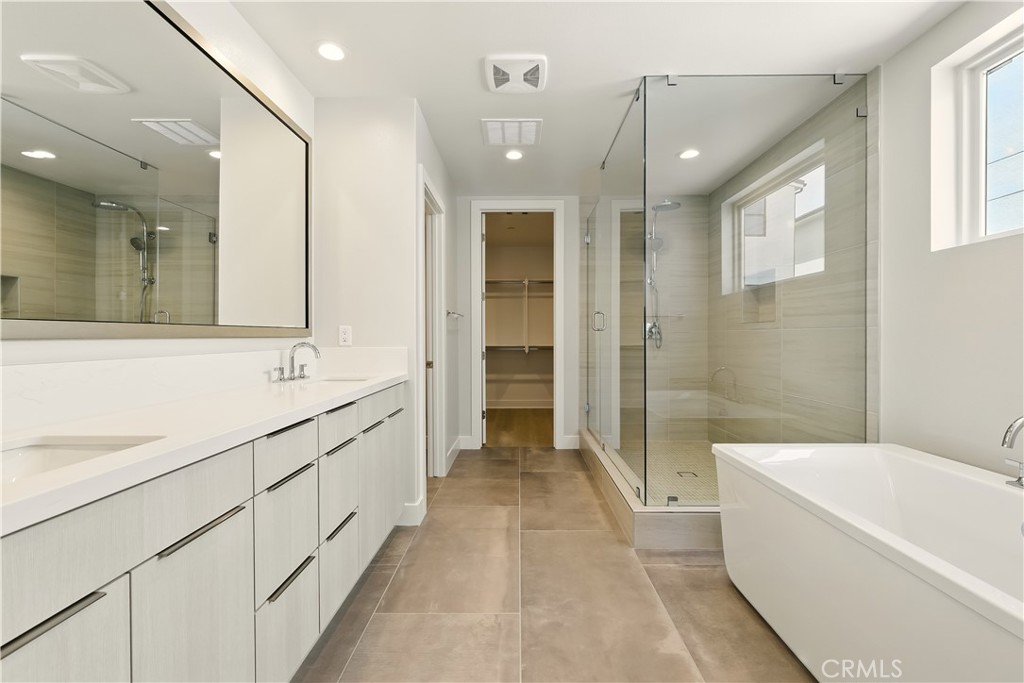 Bathroom 2 - 133 Apron, Irvine CA 92618 - photo 15