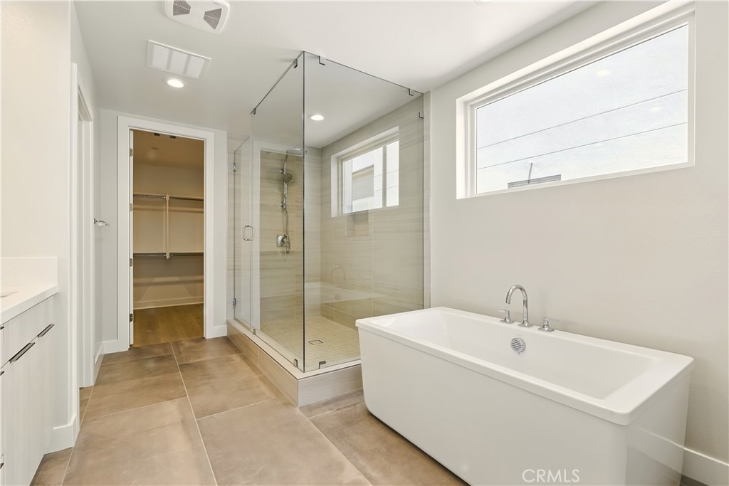 Bathroom 5 - 133 Apron, Irvine CA 92618 - photo 18