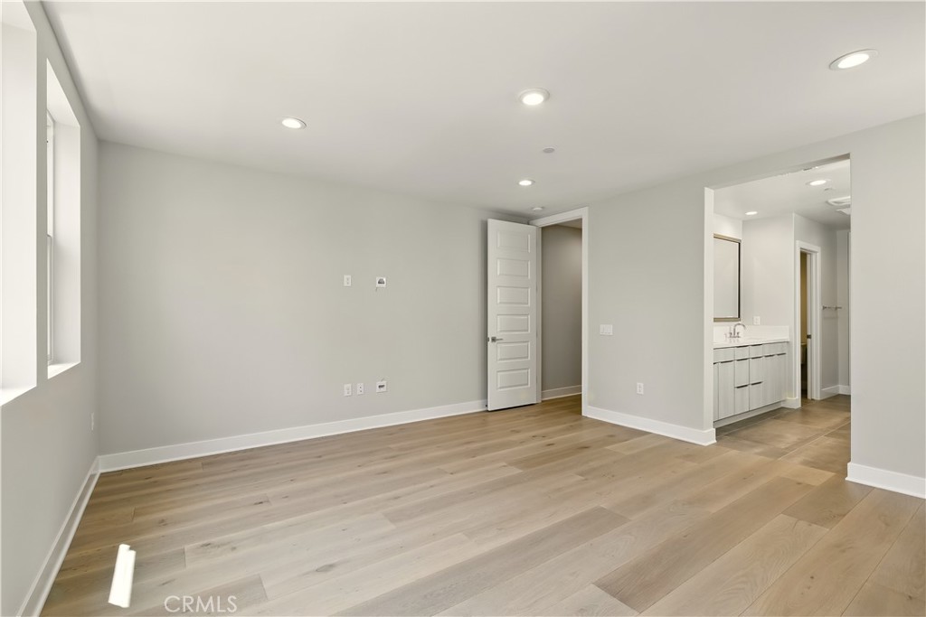Bedroom 3 - 133 Apron, Irvine CA 92618 - photo 21