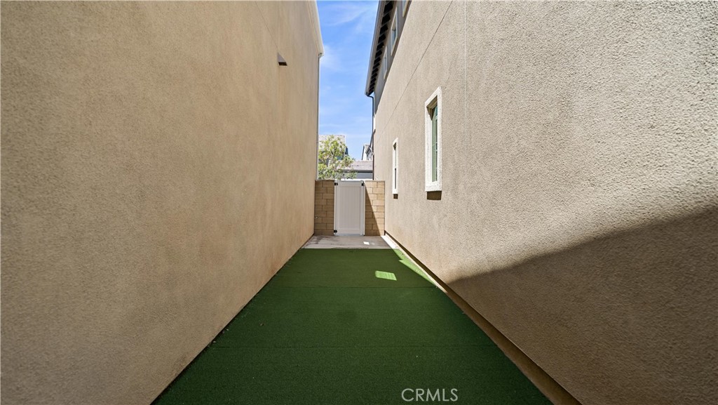 133 Bosal, Irvine CA 92618 - photo 39