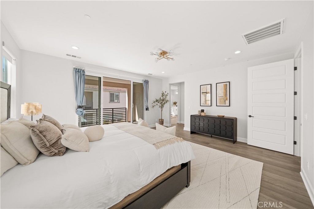133 Chant, Irvine CA 92618 - photo 36