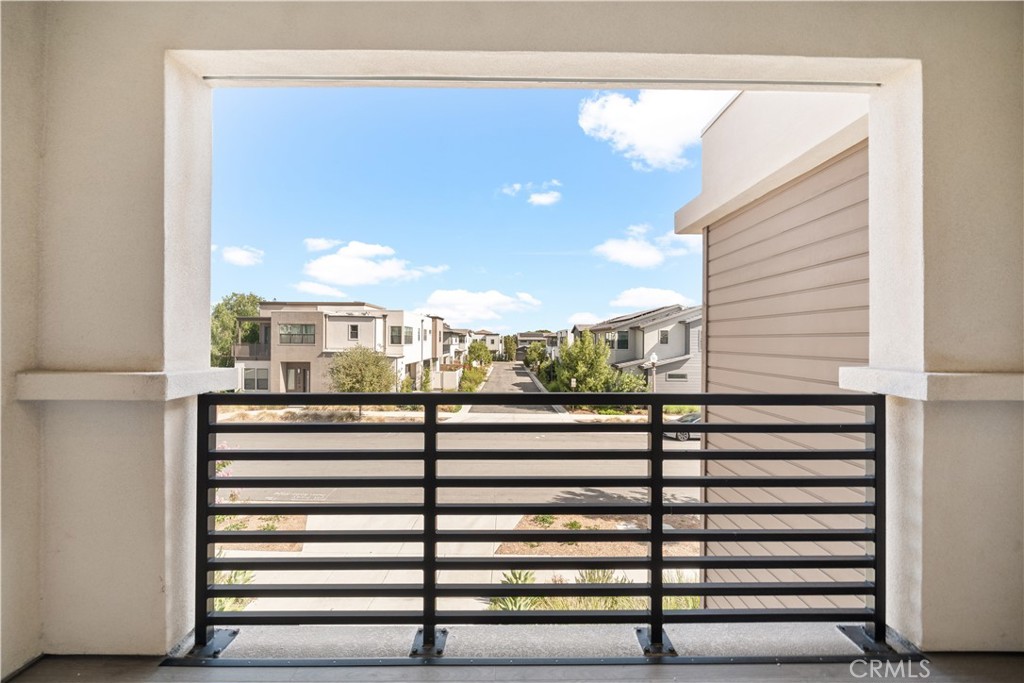 133 Chant, Irvine CA 92618 - photo 52