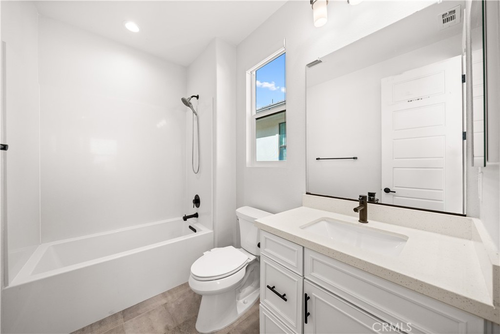133 Chant, Irvine CA 92618 - photo 56
