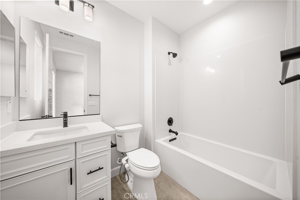 133 Chant, Irvine CA 92618 - photo 60
