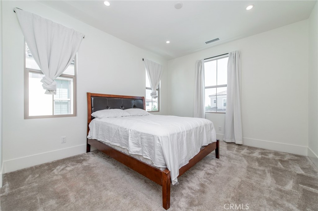 133 Hyperion, Irvine CA 92618 - photo 29