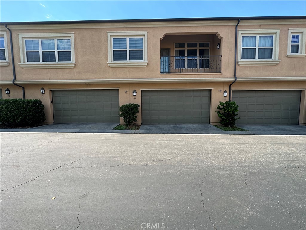 Attached 2 Car Garage - 133 Lamplighter, Irvine CA 92620 - photo 23
