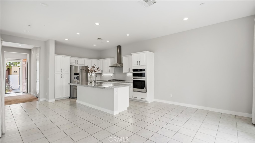 133 Masterpiece, Irvine CA 92618 - photo 5