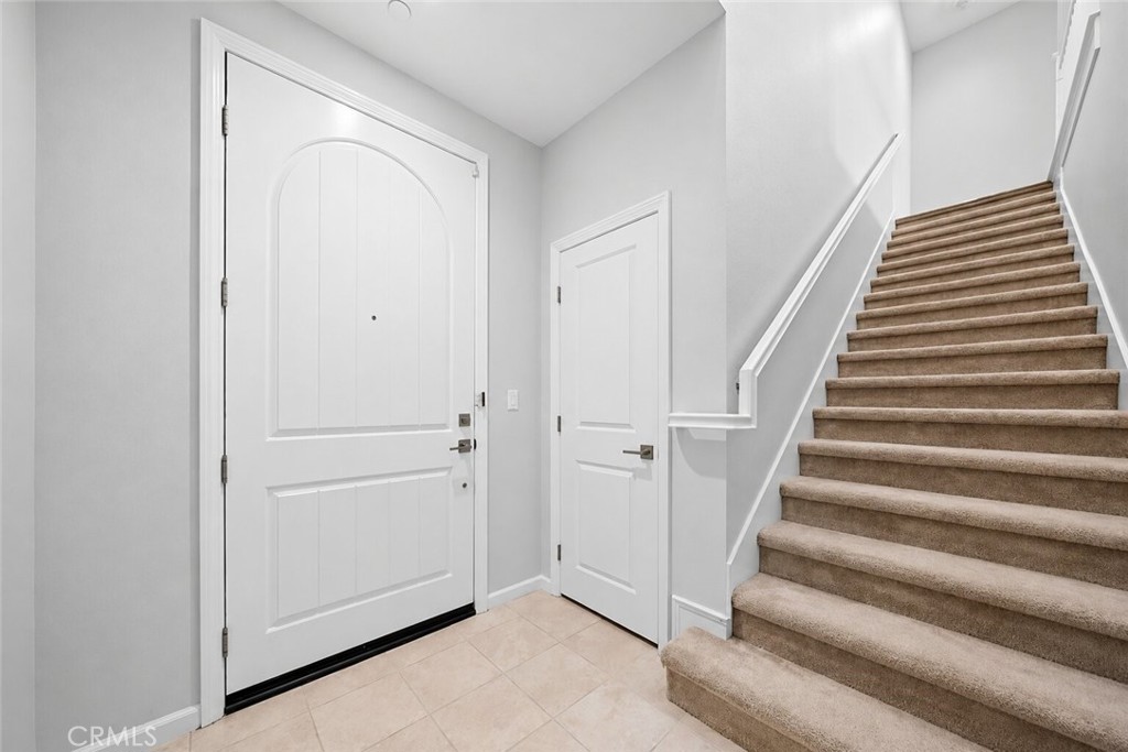 134 Canvas, Irvine CA 92620 - photo 3