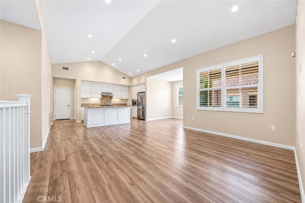 134 Canvas, Irvine CA 92620 - photo 4