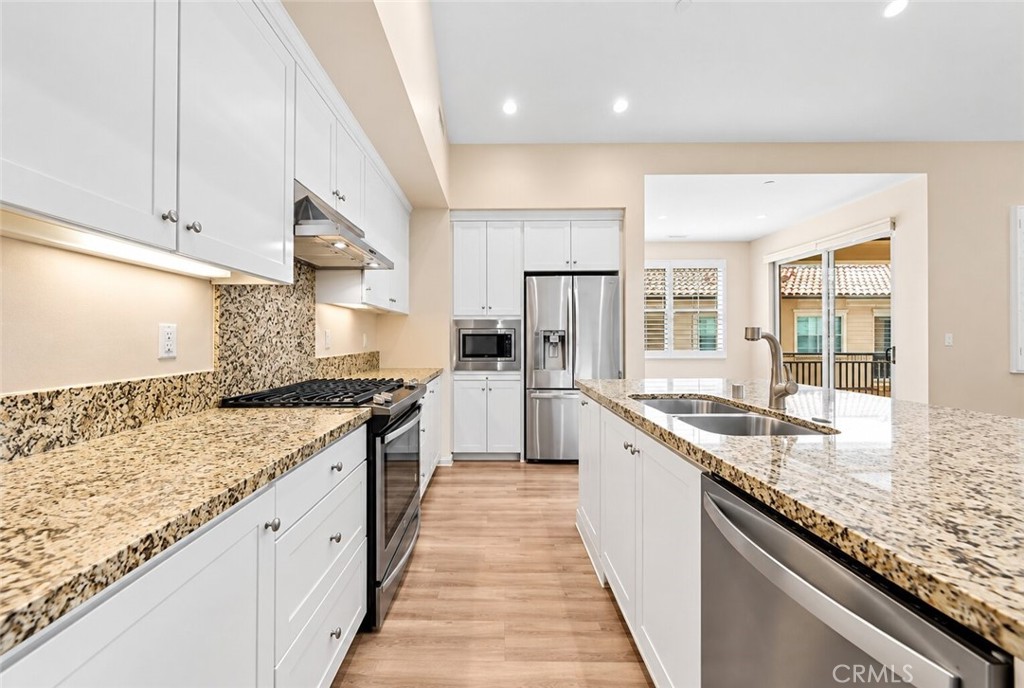 134 Canvas, Irvine CA 92620 - photo 9