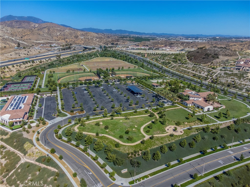 134 Milky Way, Irvine CA 92618 - photo 28