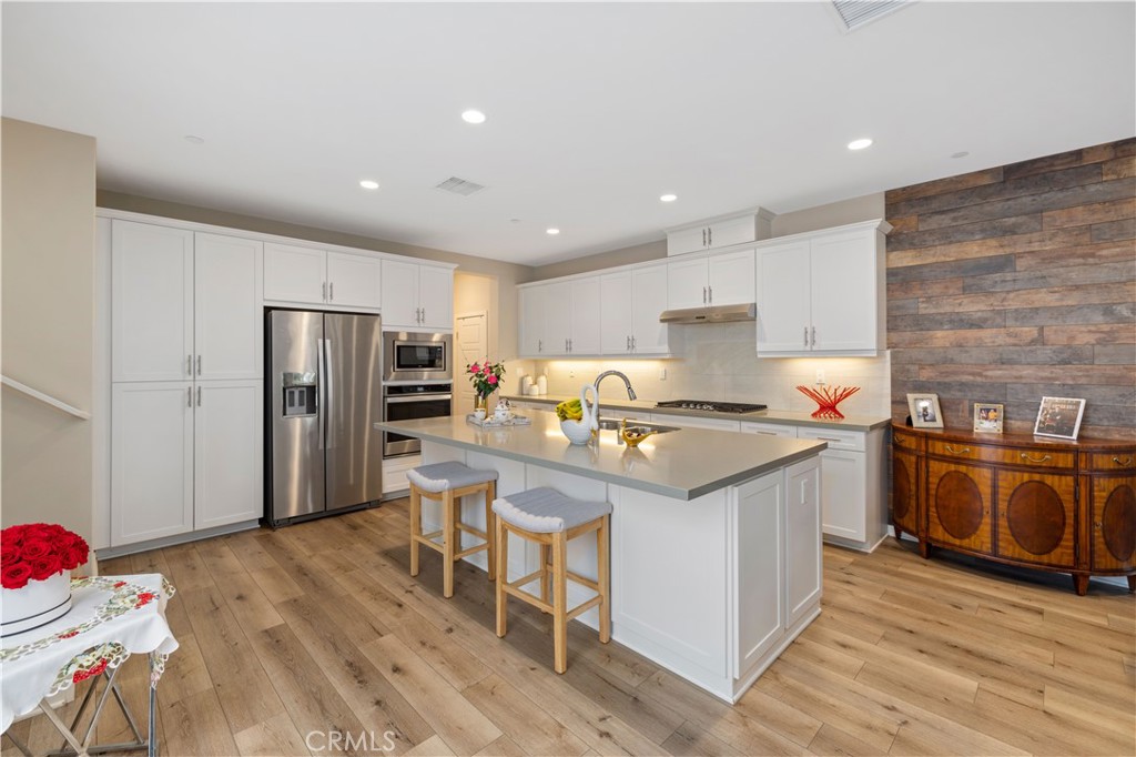 134 Modjeska, Irvine CA 92618 - photo 3