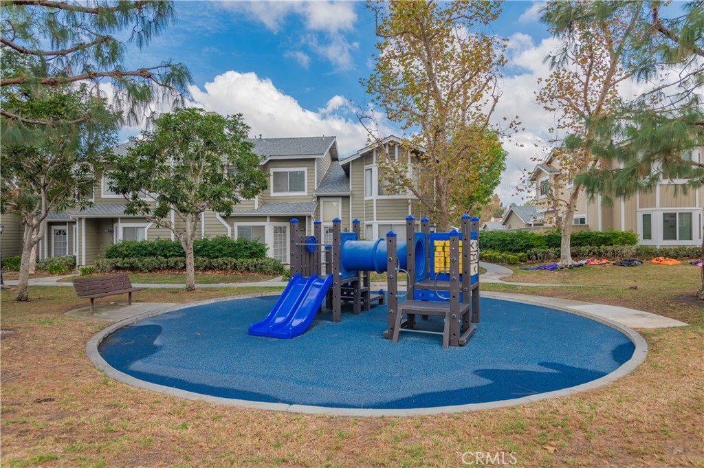 134 Monroe, Irvine CA 92620 - photo 32