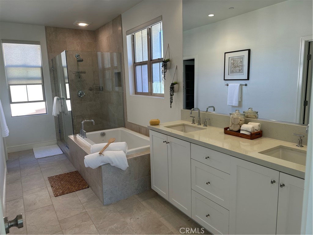 primary bathroom - 134 Spotted Quail, Irvine CA 92618 - photo 15