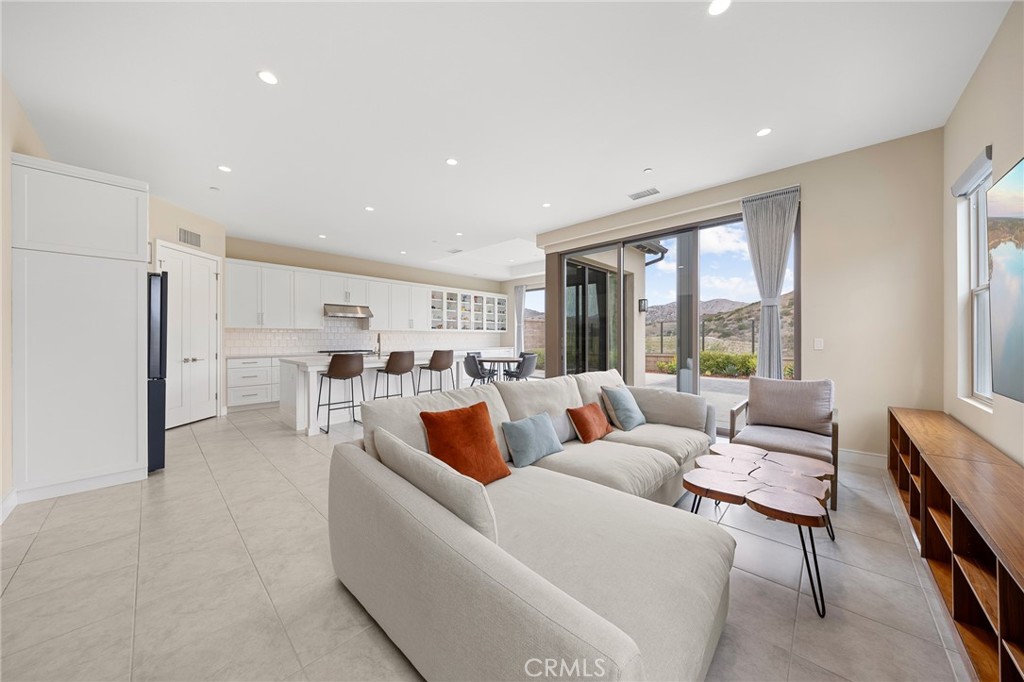 134 Tomahawk, Irvine CA 92618 - photo 20