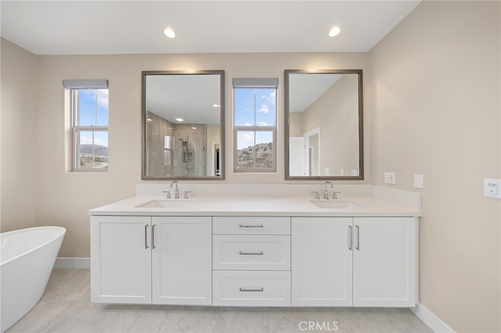 134 Tomahawk, Irvine CA 92618 - photo 25