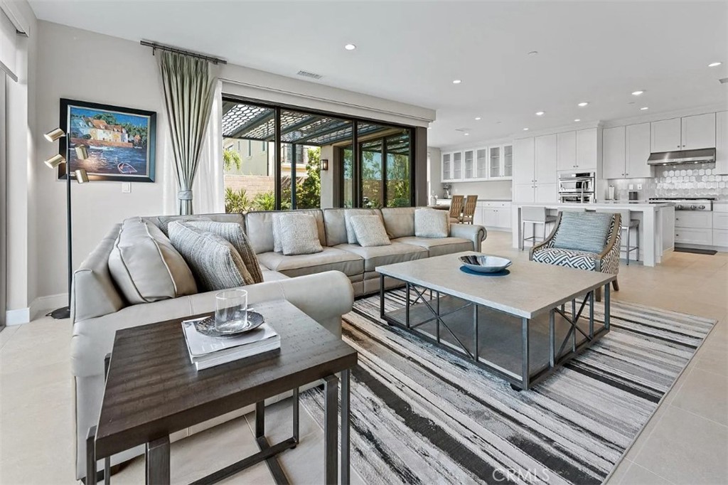 135 Oceano, Irvine CA 92620 - photo 9