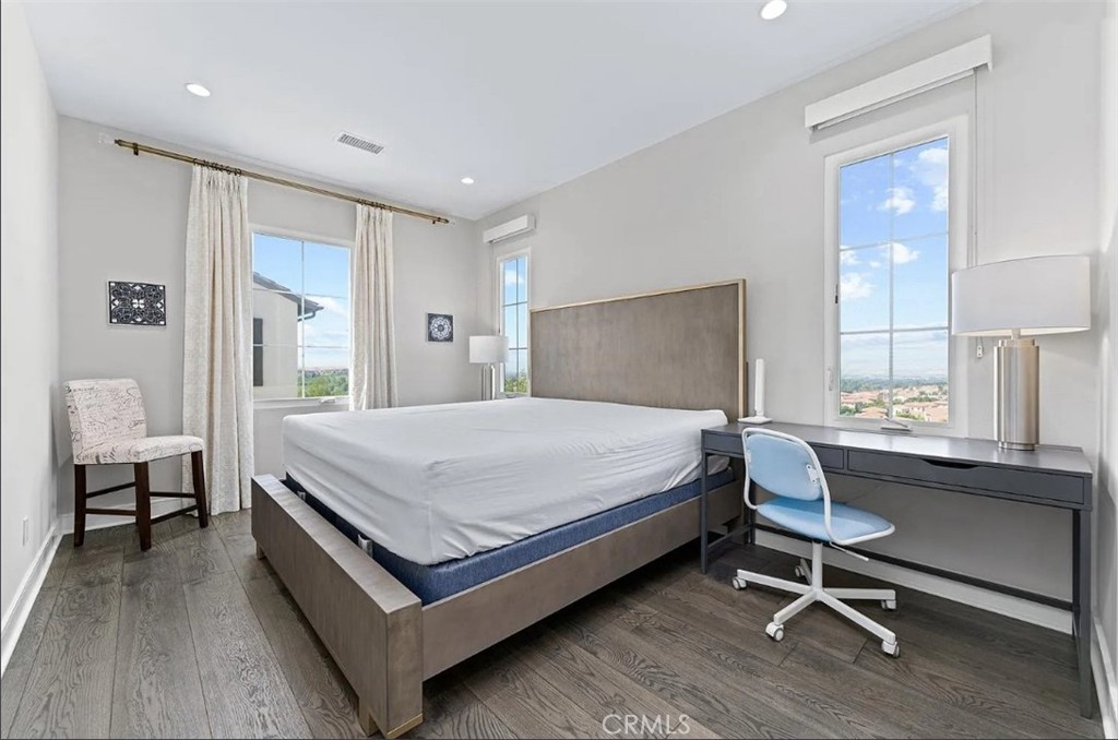 135 Oceano, Irvine CA 92620 - photo 25