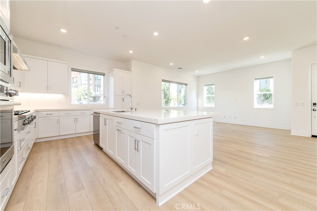 135 Sawbuck, Irvine CA 92618 - photo 7