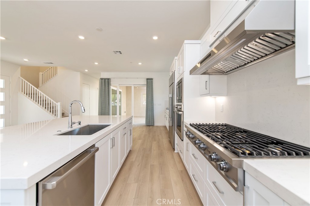 135 Sawbuck, Irvine CA 92618 - photo 8