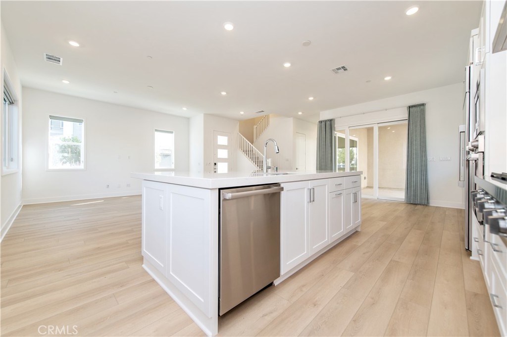 135 Sawbuck, Irvine CA 92618 - photo 11