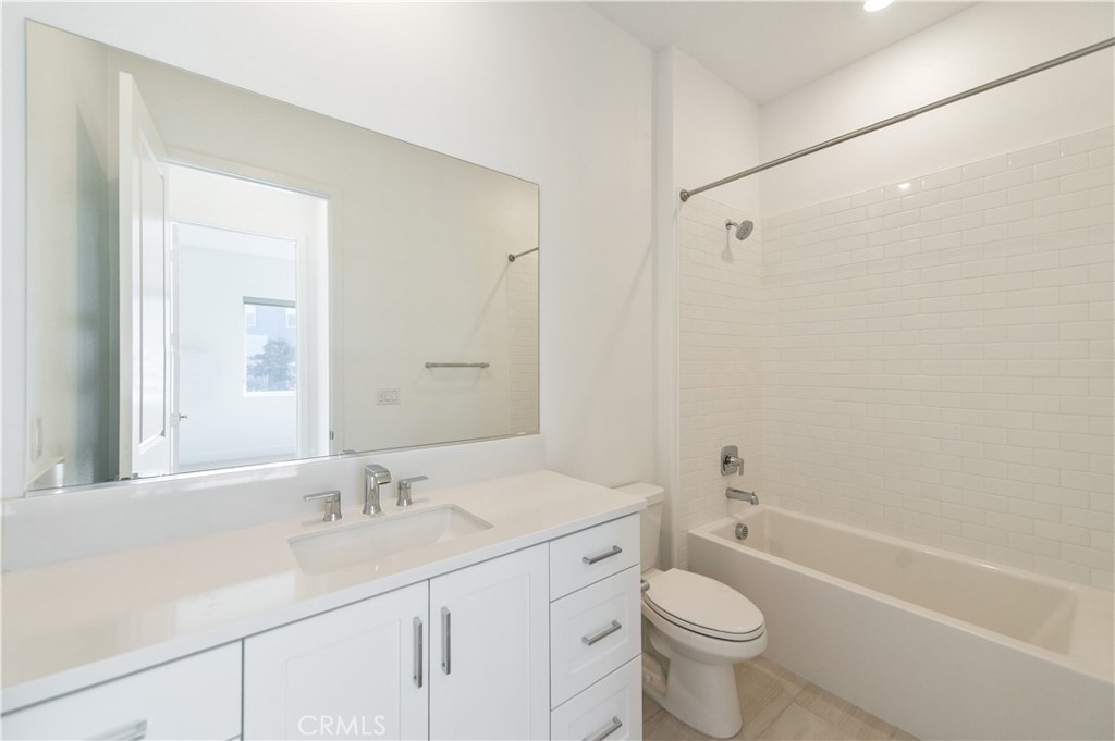 135 Sawbuck, Irvine CA 92618 - photo 14