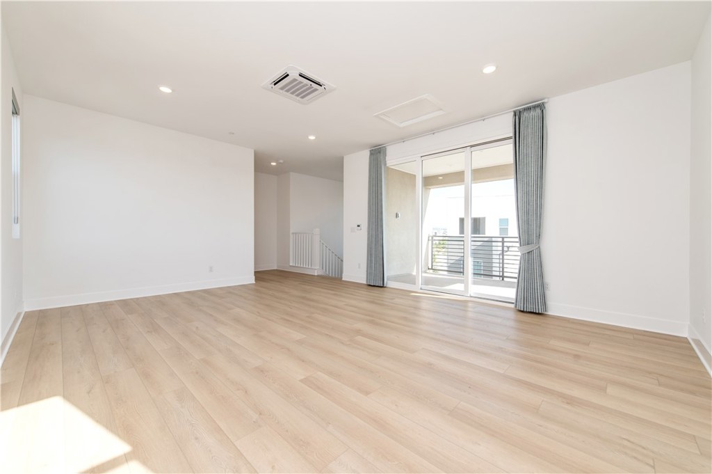135 Sawbuck, Irvine CA 92618 - photo 29
