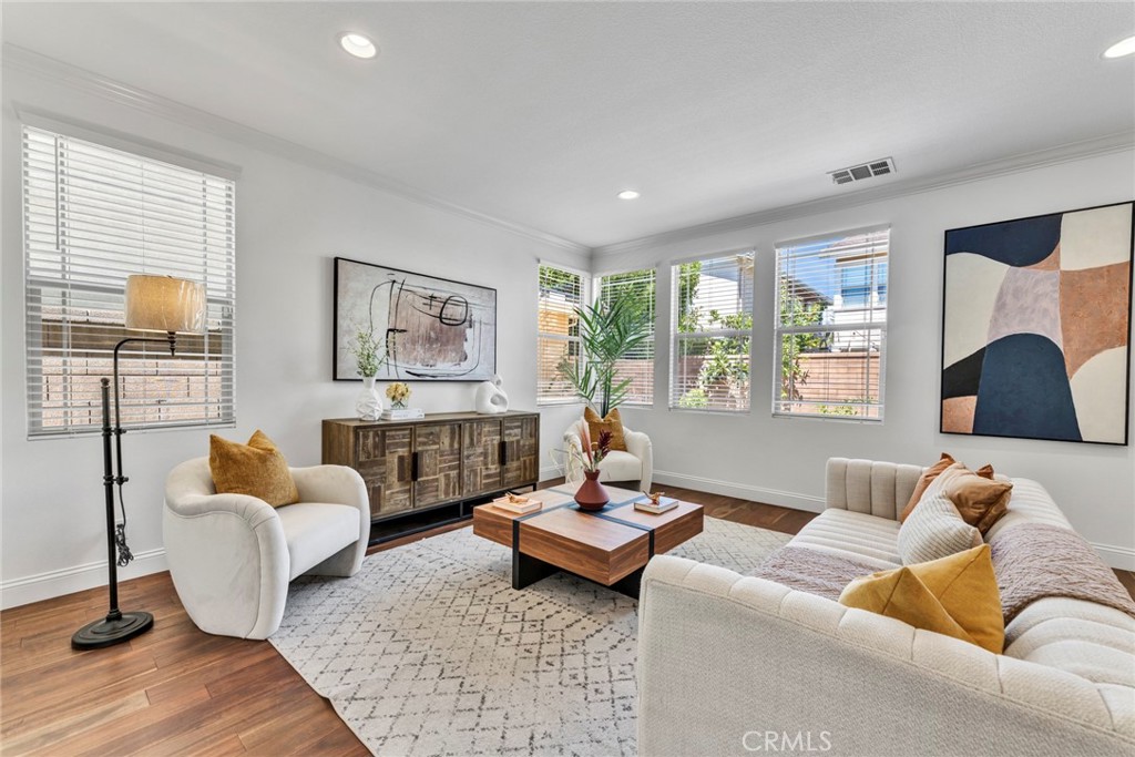 135 Willowbend, Irvine CA 92612 - photo 2