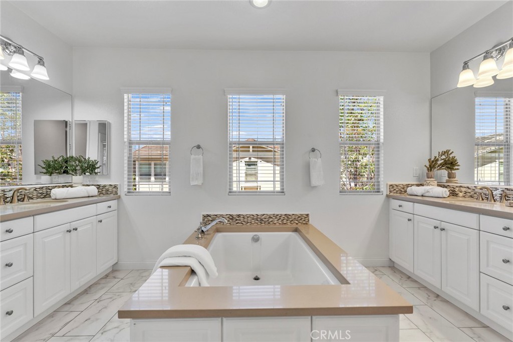 135 Willowbend, Irvine CA 92612 - photo 28
