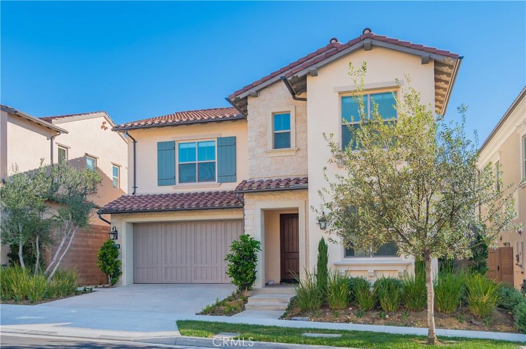136 Albero, Irvine CA 92602 - photo 2