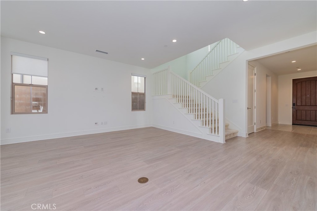 136 Albero, Irvine CA 92602 - photo 8