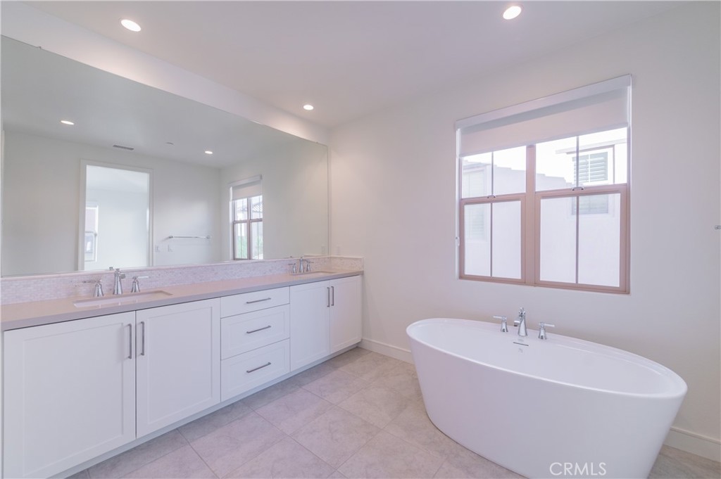 136 Albero, Irvine CA 92602 - photo 24